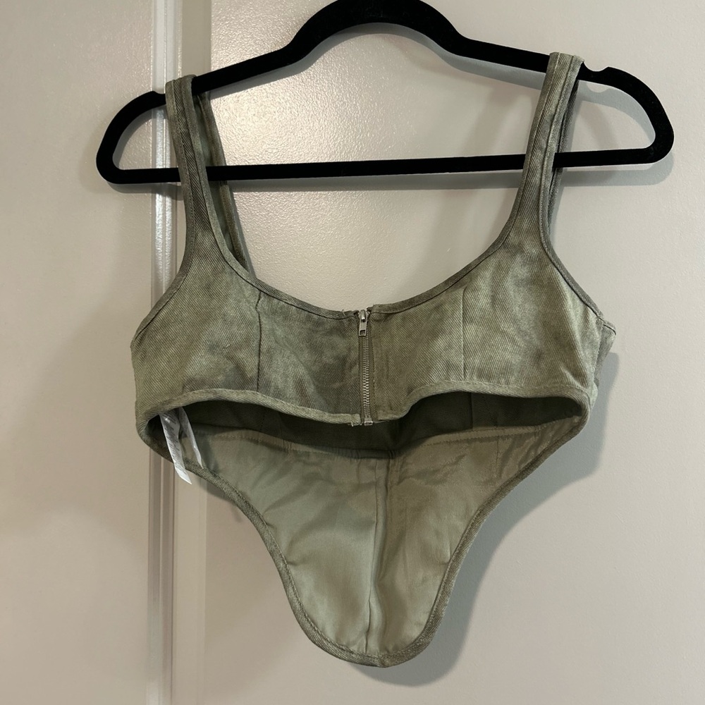 PrettyLittleThing Acid Green Corset Top - Picture 4 of 4